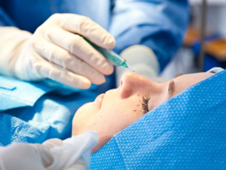 Lekarza posiadającego specjalizację lub będący w trakcie specjalizacji (min. 5 rok) w dziedzinie chirurgia plastycz - Oddział Kliniczny Chirurgii Plastycznej, Rekonstrukcyjnej i Leczenia Oparzeń oraz Poradnia Chirurgii Plastycznej WIM-PIB (kontrakt)​